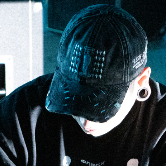 FLESH AND BONES HAT: BRUISED