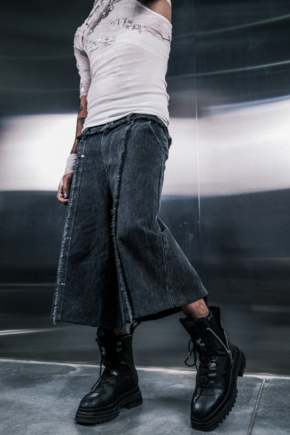 STAPLED SHORTS FADED WASHED [OVERSIZED]